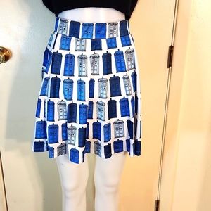 Women's Dr. Who by Her Universe Tardis Skater Skirt, Size M, Lined - Made in USA